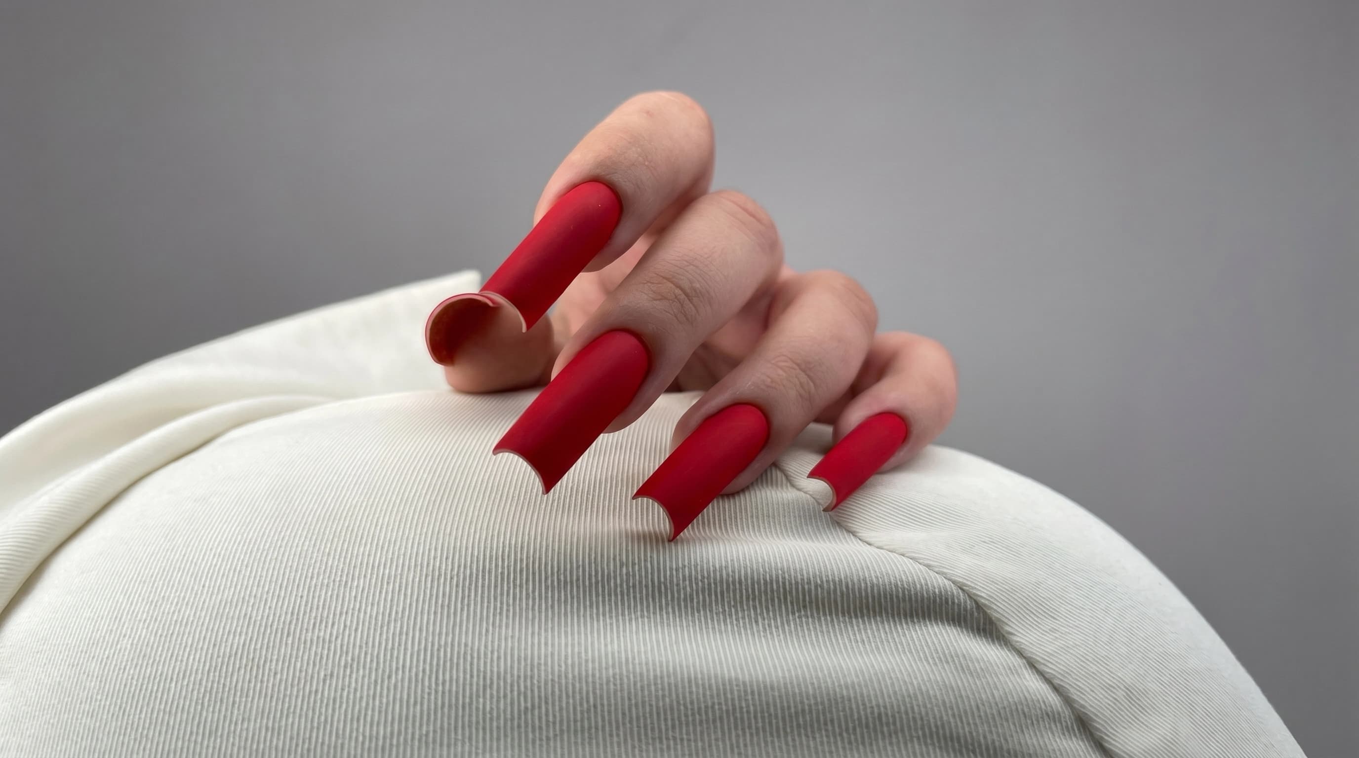 Daylin Nail Supply — professional nail products curated by Diana